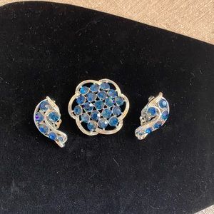 Nice Kramer brooch and clip on earrings